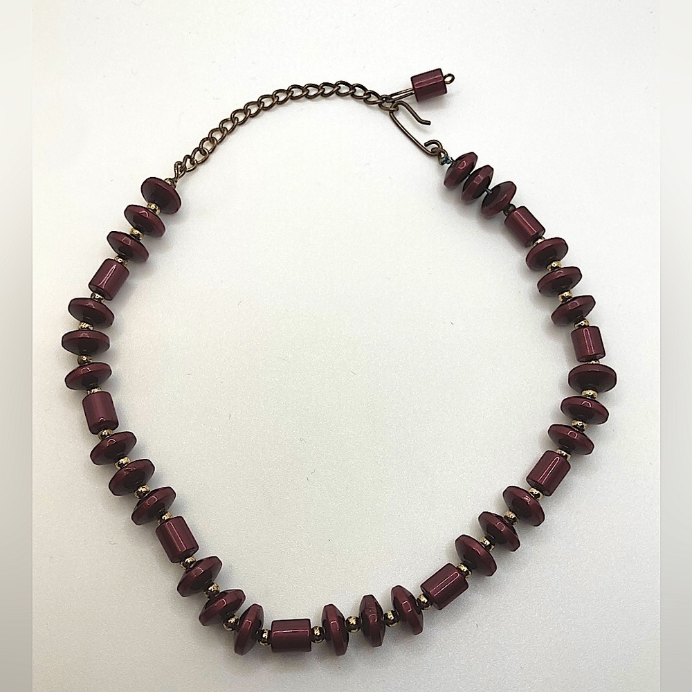 Vtg Art Deco Burgundy Red Cylinder Lucite & Gold Tone Bead Choker 11” - 14”